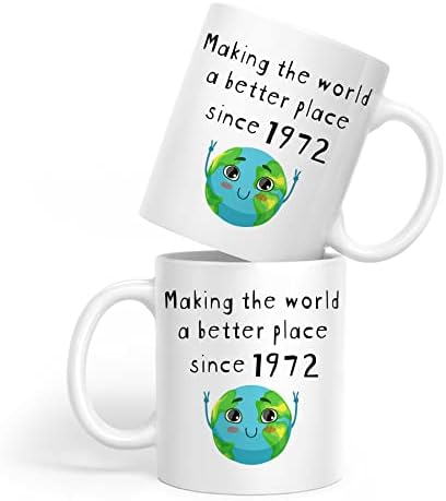 Правејќи го светот подобро место од 1972 година кафе -кригла - Земја уметност шема 50 -ти роденденски подароци за жени, нејзина, мајка, пријатели,