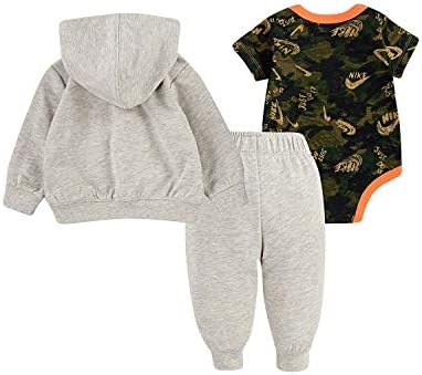 Nike Baby Baby Boys кратки ракави, качулка и панталони 3 парчиња сет