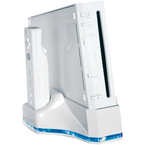 Dreamgear DGWII-1027 4 во 1 штанд за ладење со AC адаптер за Nintendo Wii