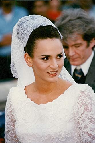 Гроздобер фотографија на Евгенија Ливанос на нејзината свадба ден