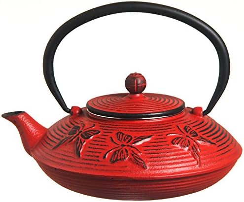 М.В. Трговијата со Т7017 леано железо чајник Фелисит, 27-унца, црвена пеперутка