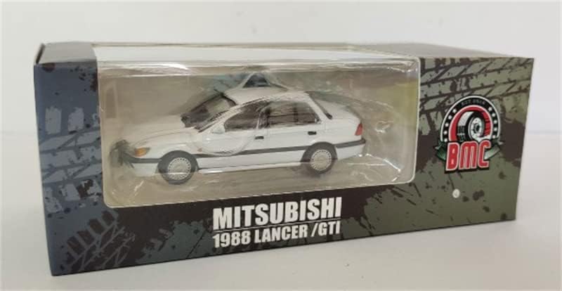 За БМ Креации за Mitsubishi 1988 за Lancer за GTI со тркала бело десен кормило 1/64 камион претходно изграден модел