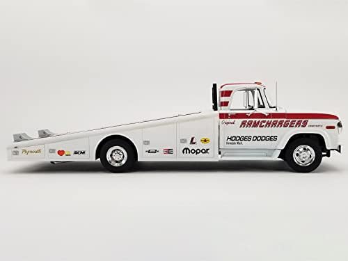 Играчки автомобили 1970 D-300 Ramp Truck White W/црвени ленти Оригинални Ramchargers Candymatic To 600 парчиња ширум светот 1/18 Diecast