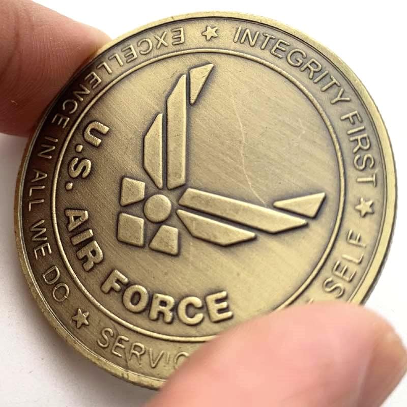 Американски Бомбардер Б29 Борбени Авиони Пресретнувач На Воздухопловните Сили Златна Монета Комеморативна Монета