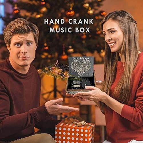 ТВОИП дрвена рака чудачка музичка кутија ти си мојата сонце музичка кутија роденденски подарок Loveубов тато мајка на мојот син ќерка мама тато подарок музички кути?