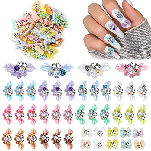 40 парчиња 3Д цвеќиња на ноктите за нокти за акрилни нокти Пеперутка лак за лакови на ноктите Рајнестони со бисери кристали за украси за украси