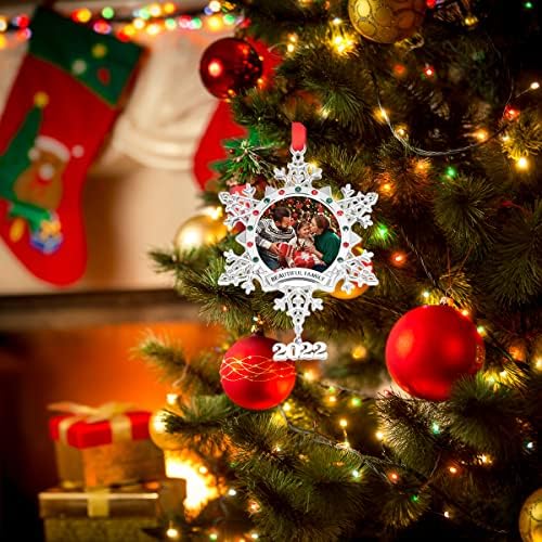 Орнамент на новогодишна елка убава семејна Божиќна фотографија за Божиќ за семејниот украс за Божиќ