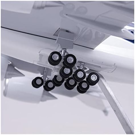 Модели на авиони 1/160 Die Cast Пластична смола Поставена за авион Airbus A380 со светла и тркала Графички дисплеј за колекција на деца