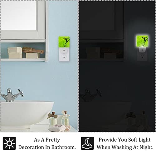 2 приклучок за приклучок LED-in LED ноќно светло ламба сенка на лист, автоматски самрак до сензорот за зори Декоративни ноќни светла за деца спална