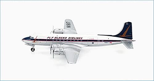 Хоби мајстор Даглас DC-6C N11817 Fly Alaska Airlines 1/200 Diecast Aircraft претходно изграден модел