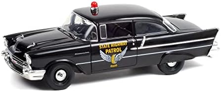 Diecast Car W/LED случај на приказ - 1957 Chevy 150 седан - Патрола на автопатот Охајо, црна - зелена светлина HWY18028 - 1/18 скала диекаст автомобил