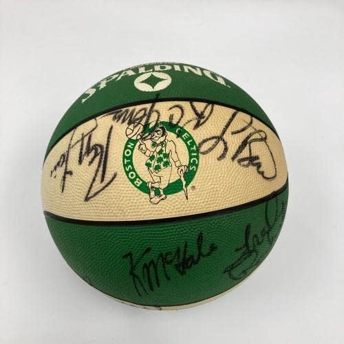 1987-1988 Тимот на Бостон Селтикс потпиша кошарка Лери Бирд ЈСА Коа - Автограмирани кошарка