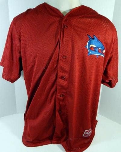 Clearwater Threshers 63 Игра користеше црвен дрес DP13317 - Игра користена дресови на MLB