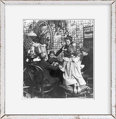 Бесконечни фотографии 1903 Фотографија Одлучувачкиот шут 6 деца кои играат табла - Caroms?