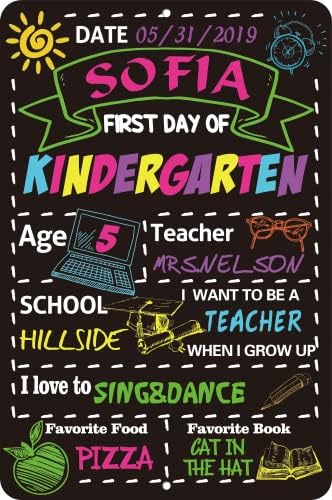 Персонализиран прв ден на училишен знак Прв ден на градинка во предучилишна установа во стилот на табла за фотографии во училиште,